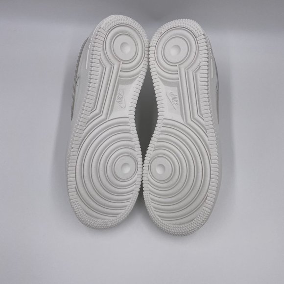 Nike Air Force 1 LV8 White Womens Shoes - Picture 6 of 8